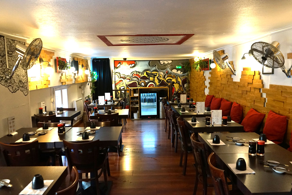 Restaurant Entry